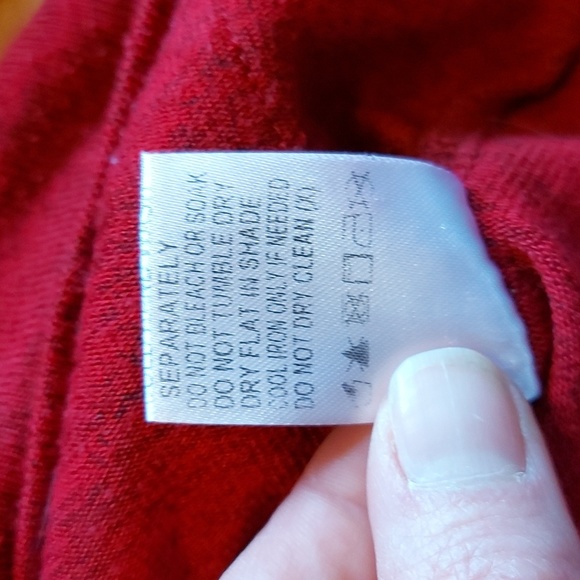 Red Papillon Sweater Dress - Picture 6 of 9